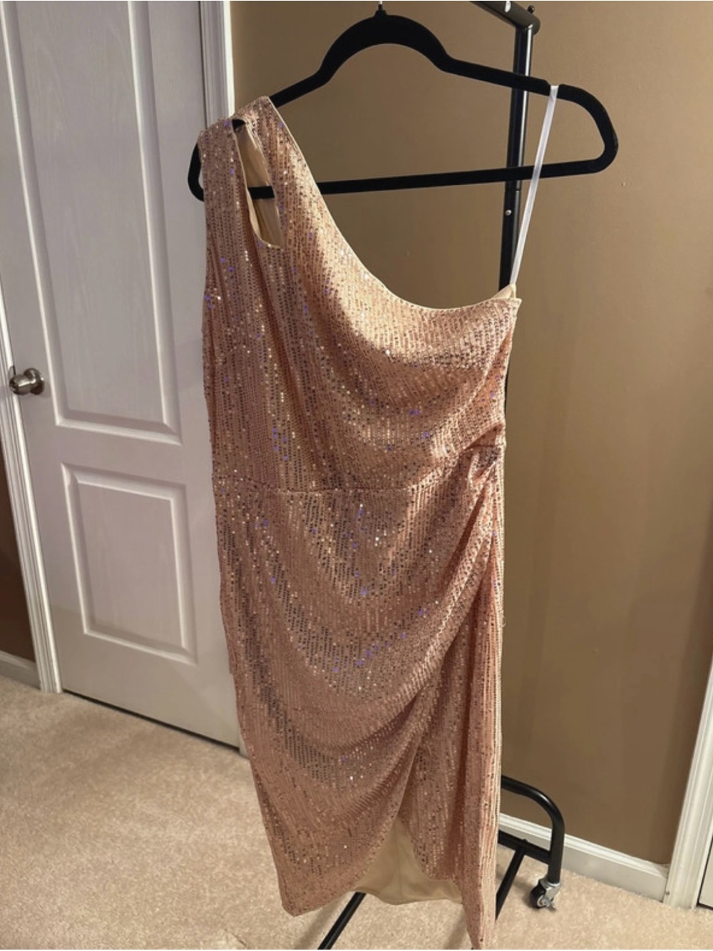 Women’s One-Shoulder Sequin Dress in Blush